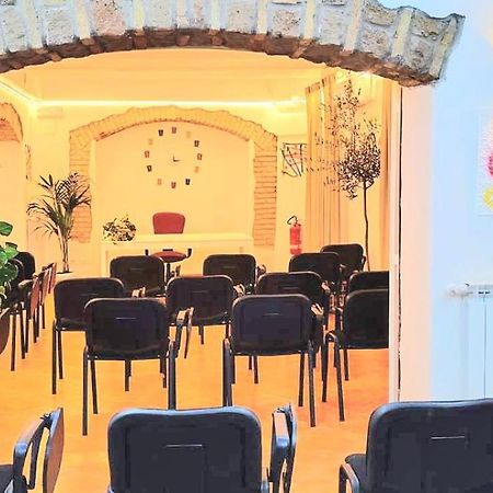 Готель A Casa Simpatia - Check-In Via Bixio, 41 Рим Екстер'єр фото